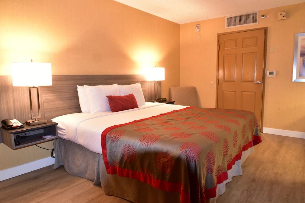 Ramada By Wyndham San Diego National City Luaran gambar